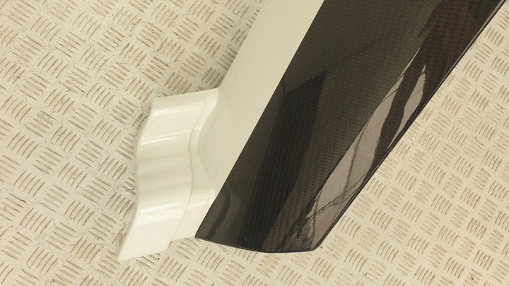 фото №8, G-klasa w463 планка крила права передня карбон