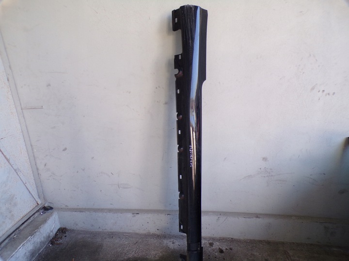 фото №1, Планка порогова поріг праві mercedes w207 amg 2076901840