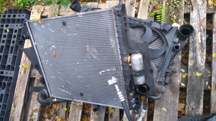 фото №1, Mercedes ml w163 2,7 радіатор kpl