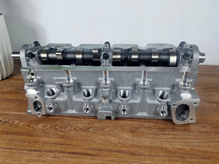 фото №3, Головка цилиндров citroen peugeot 1.9 d td xud9 dw8