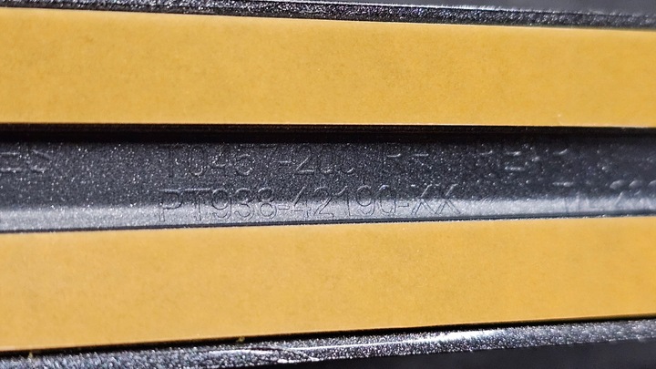фото №12, Планка двері права перед зад toyota rav4 v pt938-42190 оригінал нове