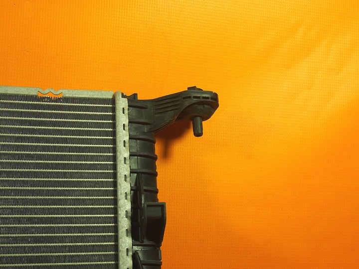 фото №10, Audi a6 4g c7 fl 32km радиаторов воды оригинал 8k0121251l