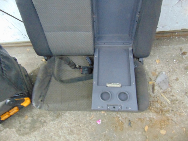 фото №8, Сиденье лавка диван двойное сиденье nissan atleon 06-13