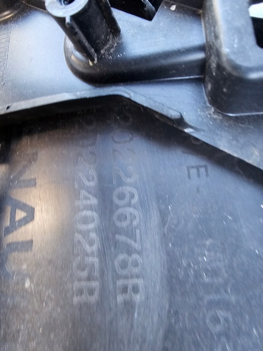 фото №16, Бампер renault megane 5 v e-tech перед переднее 2021 -