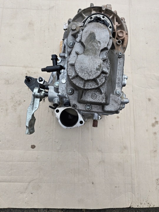 фото №13, Коробка передач коробки передач механическая 6-ступенчатая vw audi seat skoda 1.2 1.4 tsi код -rgn