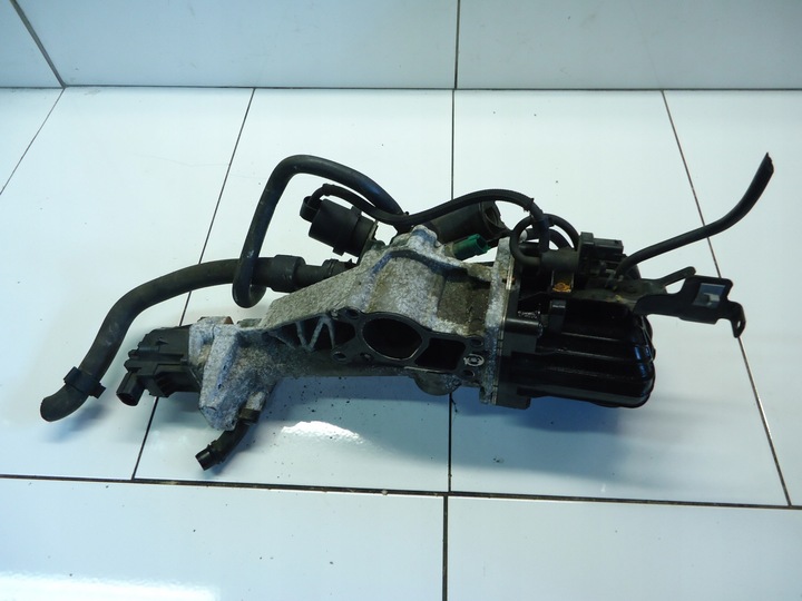 фото №6, Opel insignia 2.0cdti радіатор вихлопних газів клапан egr 55566052
