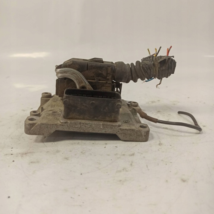 фото №11, Opel agila a 1.0 блок керування двигуном (ecu) 0261206273