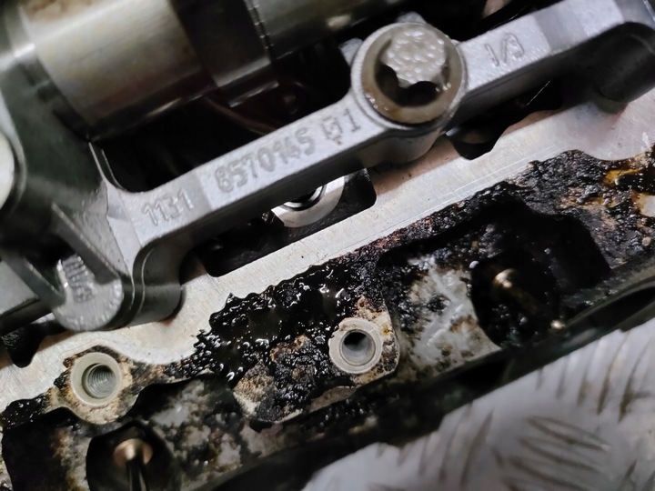 фото №6, Головка вали bmw f30 f31 2.0d b47d20a 8570145