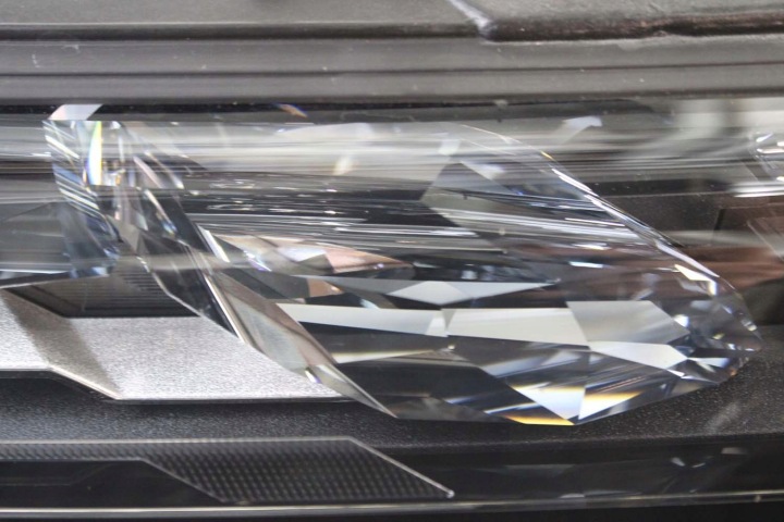 фото №14, Bmw 7 g70 перед лампы crystal 9879935 9879936 10 63 11 5a5f5c3 5a5f5c4 лампа