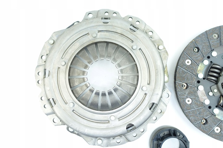 фото №16, Opel kadett e 1.5td зчеплення vectra a 1.7td 1606968 664192 664238 90251210