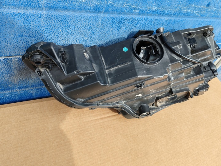 фото №8, Фара полный led audi a3 8y0941012 19-24 хорошие