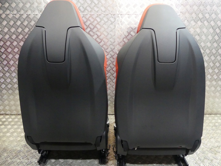 фото №16, Bmw m8 f93 g16 компетиция обивка сиденья klimatyzowane диван bowers