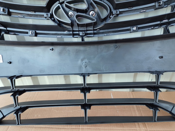 фото №12, Решітка радіатора решітка радіатор hyundai i30 ii jak новий 86351-a6010 оригінал