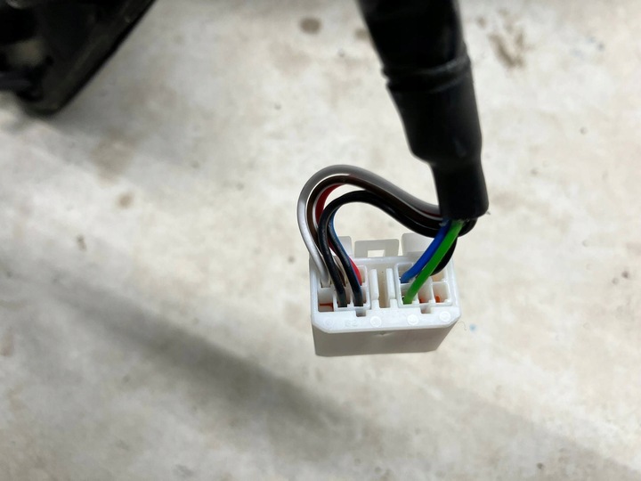 фото №8, Corolla e21 sedan универсал hb зеркало внешние комплектные правые 1l0 8 pin