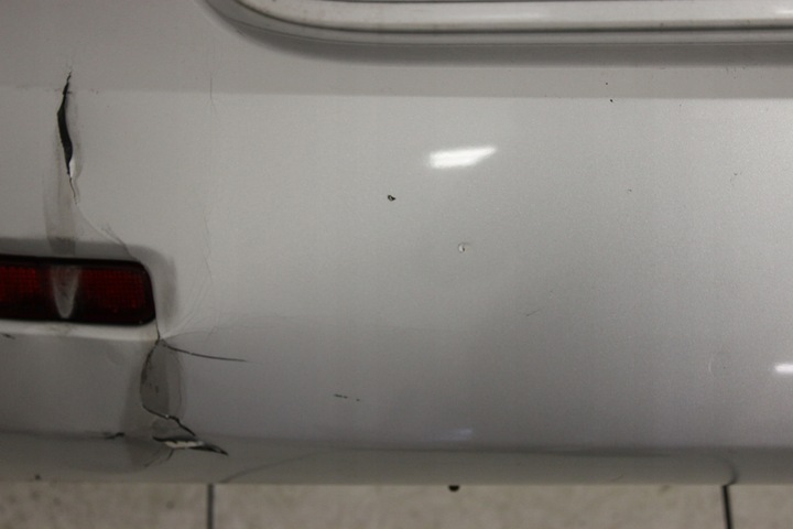 фото №10, Бампер зад задний toyota corolla verso i 01r- 1e7