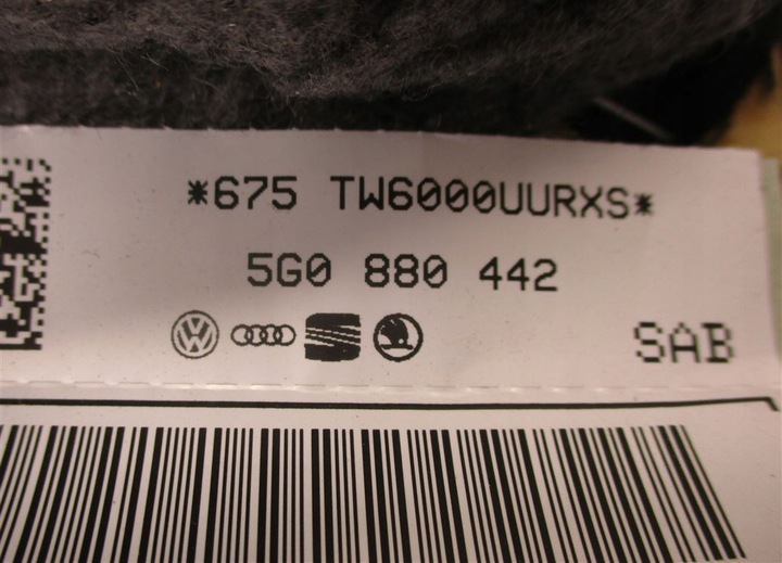 фото №7, Боковина наповнювач спинка vw golf vii 5g0885702s