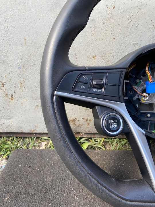 фото №7, 73 alfa romeo giulia руль