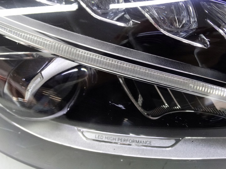 фото №9, Mercedes c-klasa w205 14-18 лампа права high performance led a2058200661