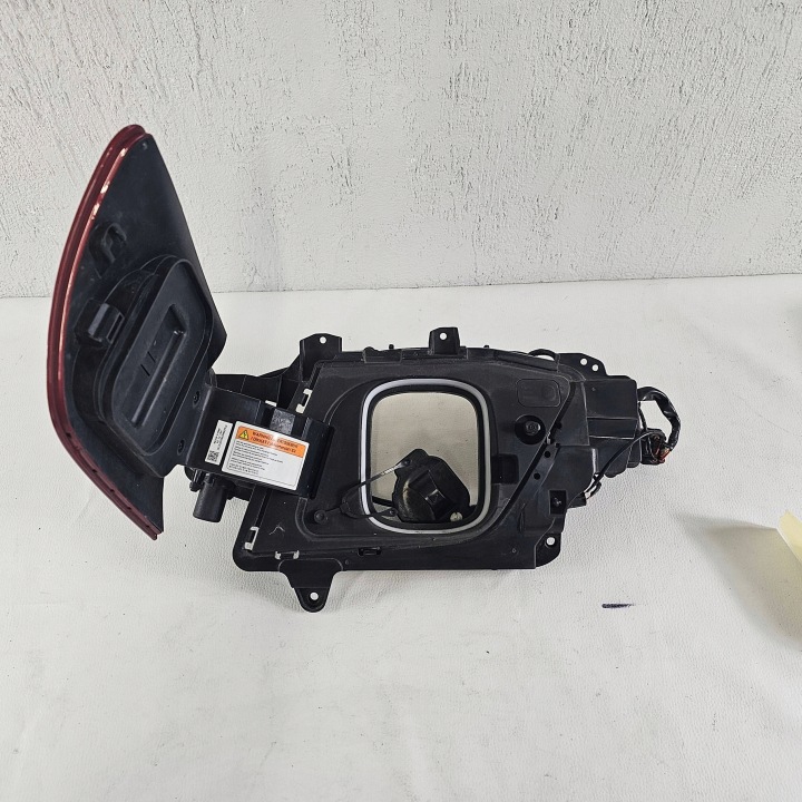 фото №10, Гніздо кришка заряджання hyundai kona електричний b6340k4000