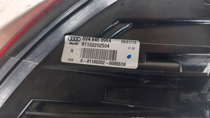 фото №10, Лампа зад задняя правая audi a3 sportback 8v4945096a