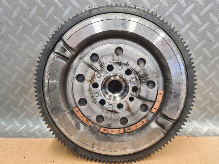 фото №3, Колесо двомасовий маховик з двома масами зчеплення opel antara 2.2 cdti z22d1 184km f40