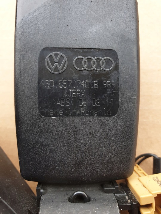 фото №3, Застібка застібка ременя зад audi a6 c7 4g0857740b