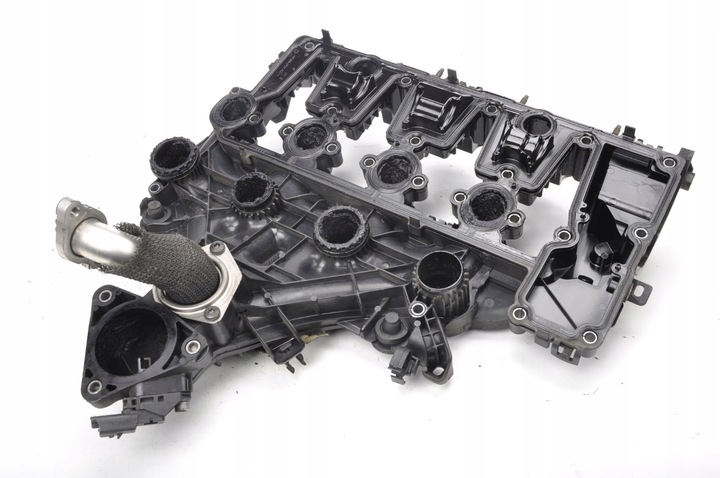 фото №8, Volvo v50 2.4 крышка клапанов 31256168