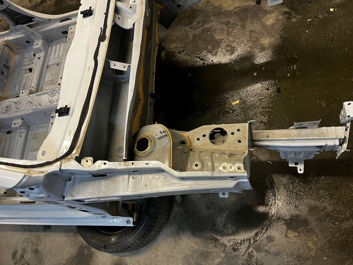 фото №12, Четверть перед лонжерон стойка порог крыша dacia sandero 2023 iii 3