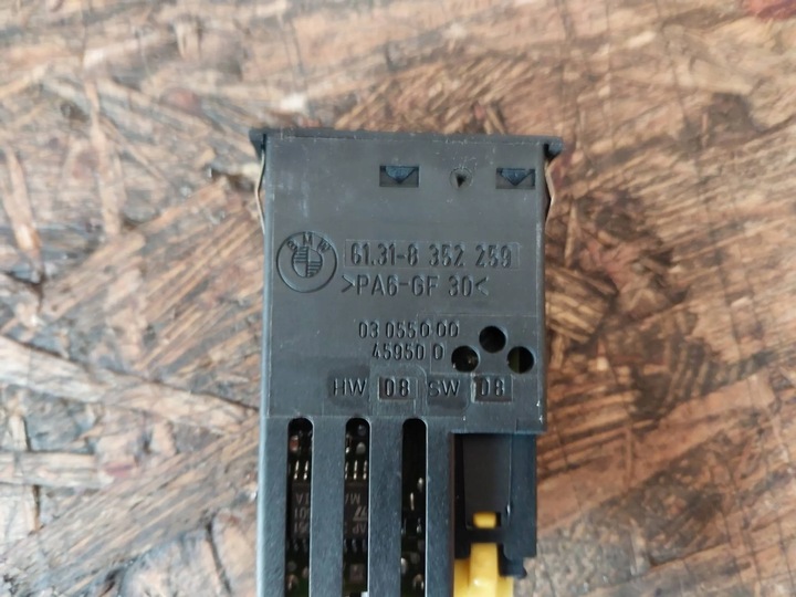 фото №10, Перемикач підігріву сидіння bmw e39 8352259