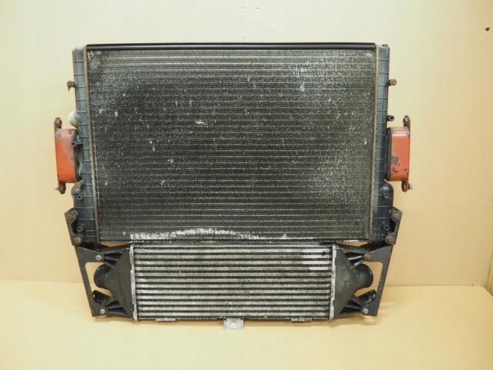 фото №1, Радіаторів води інтеркулер daily 2.3 hpi 99-06