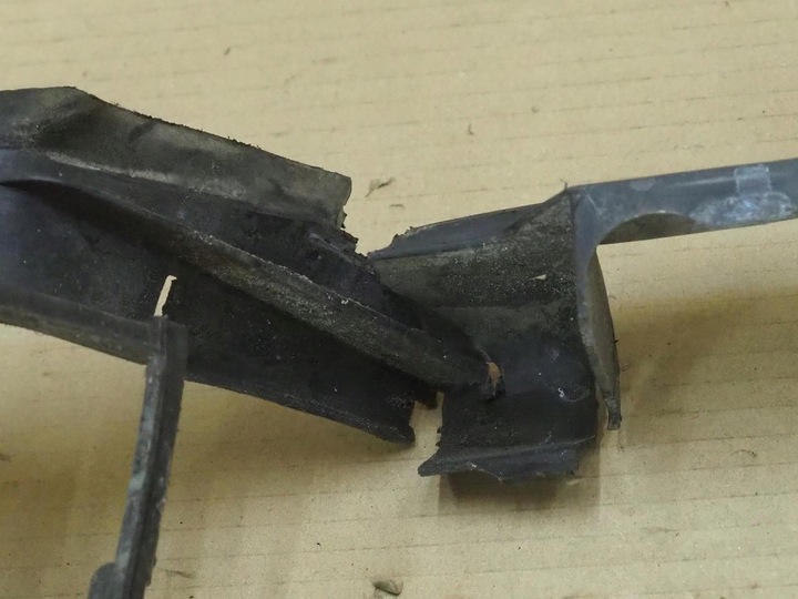 фото №10, Mercedes cls w219 руль воздуха перед 2195050530