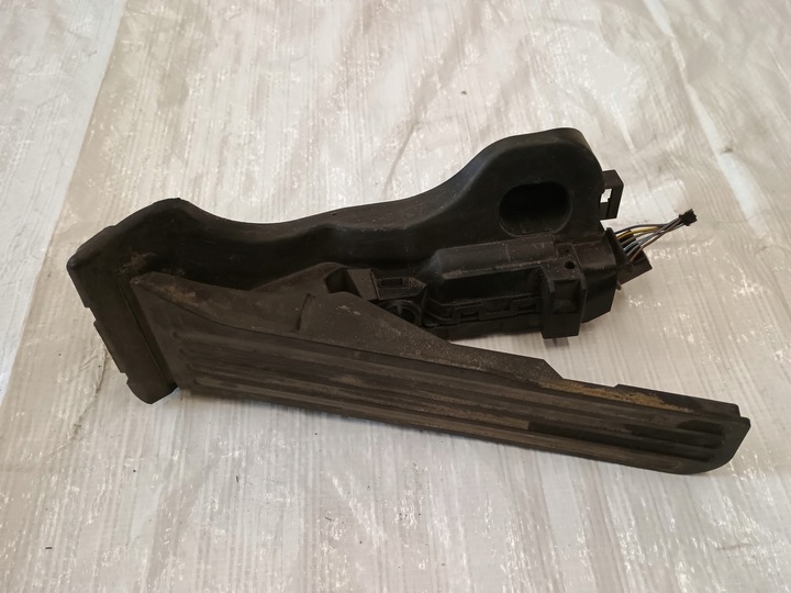 фото №1, Педаль потенциометр газа 1k1721503l leon ii octavia a3 8p passat b6