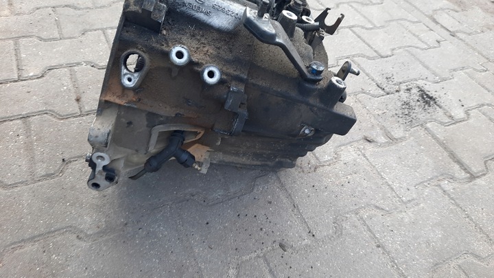 фото №9, Коробка передач коробки передач 1023625 mitsubishi space star 1.9d
