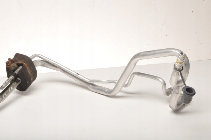 фото №7, Volvo s60 ii v60 трубка шланг кондиционера