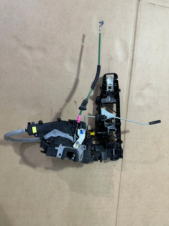 фото №6, Замок двері праві перед, переднє mercedes e клас w213 zk keyless європа