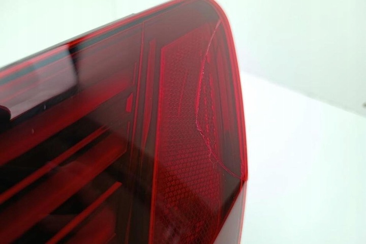 фото №14, Лампа правая задняя audi e-tron gen 4ke945092c электрический 230kw 2019