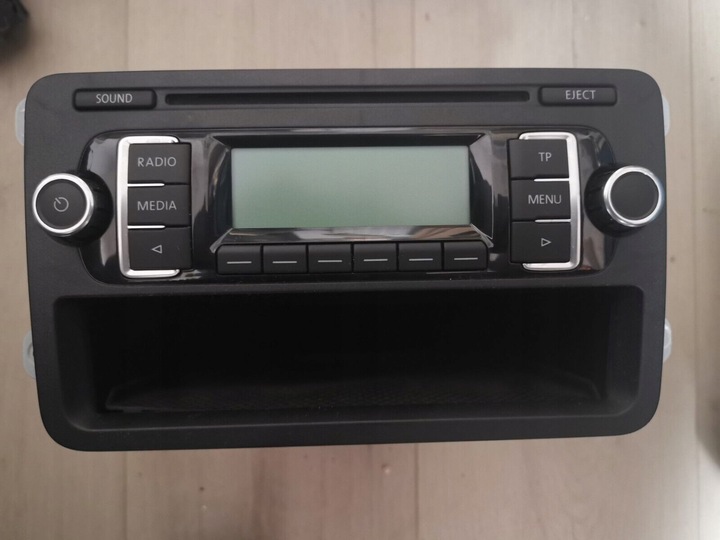 фото №1, Радио rcd210 volkswagen 5m0057156ax 5m0035156ax