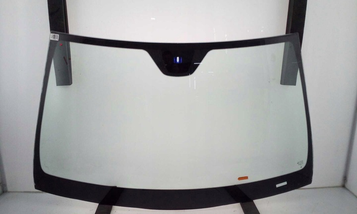 фото №1, Скло лобове mercedes w204 07-14 датчик зелена