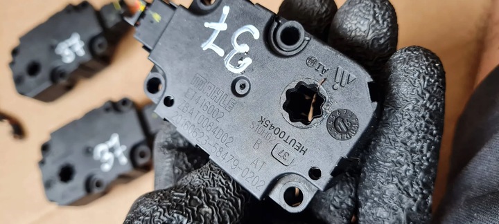 фото №6, Q7 4m ii моторчик нагревателя et416002 a5 8w a4 b9 8w