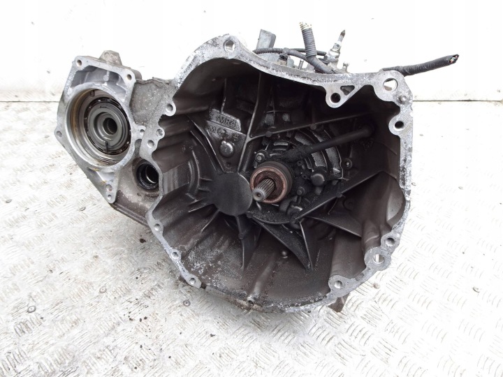 фото №7, Кпп кпп / коробка передач nissan qashqai j10 2.0 бензин 4x4 k1mr4