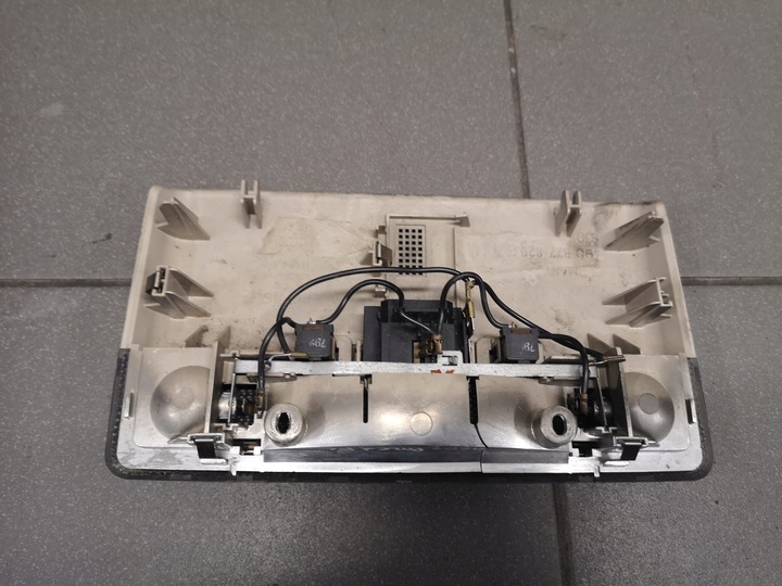 фото №7, Лампа стеля audi a8 d2 передній fl 4d0877829e