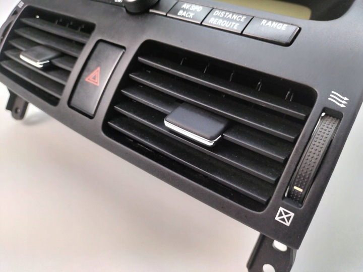 фото №5, Консоль середня радіо toyota avensis 8611005020