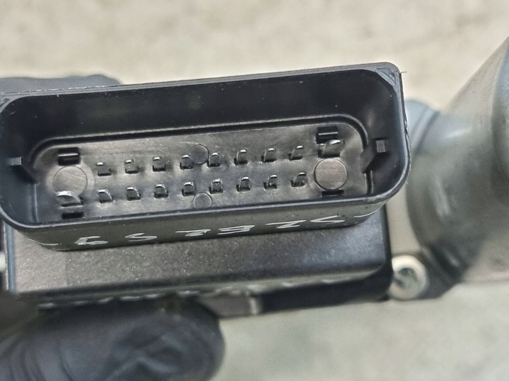 фото №9, Двигунчик скла праві зад оригінальний номер 5n0959704d vw tiguan i 11r