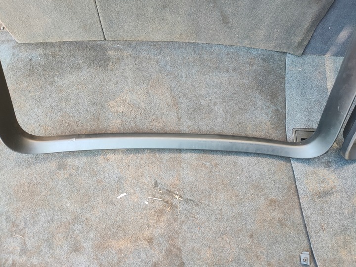 фото №11, Обивка ободок стёкла зад audi tt 8n 8n8867991 чёрная