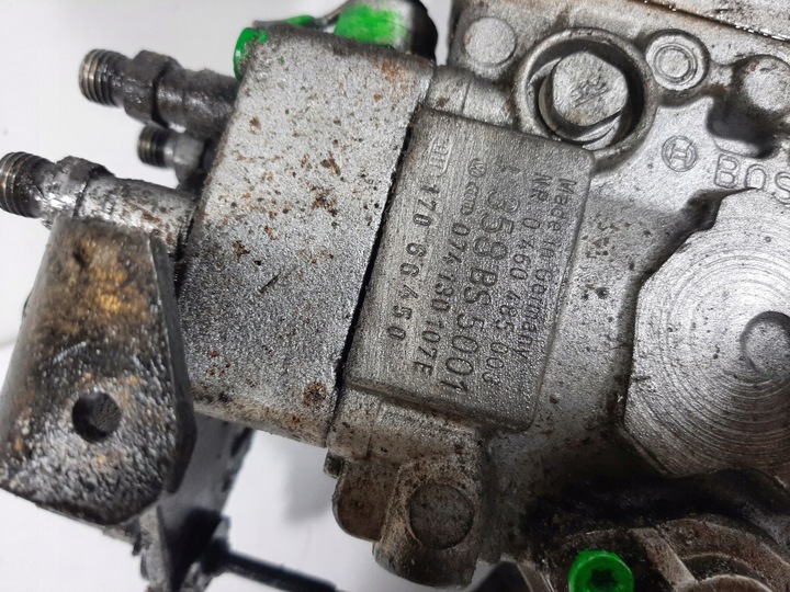 фото №10, Vw transporter t4 2.4 насос впрыскивающий 074130107e