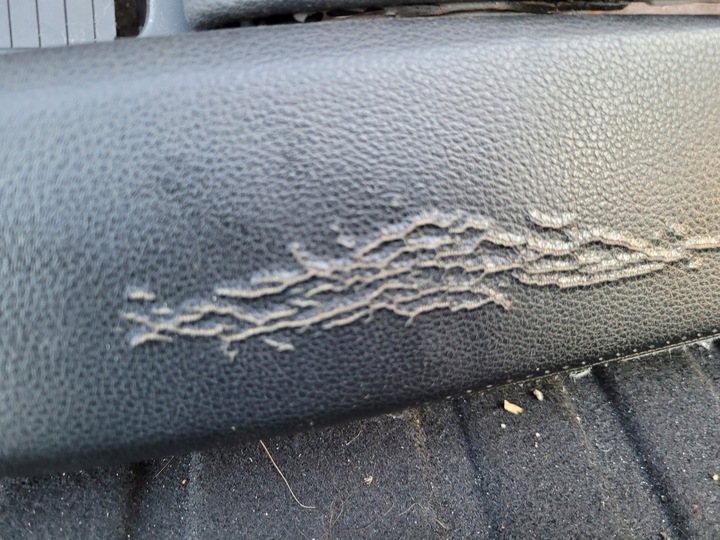 фото №5, Підлокітник бардачок w204 w212 w207 2046800639