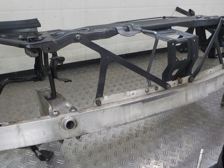 фото №9, Mercedes w207 купе 09- pas перед радиатор балка