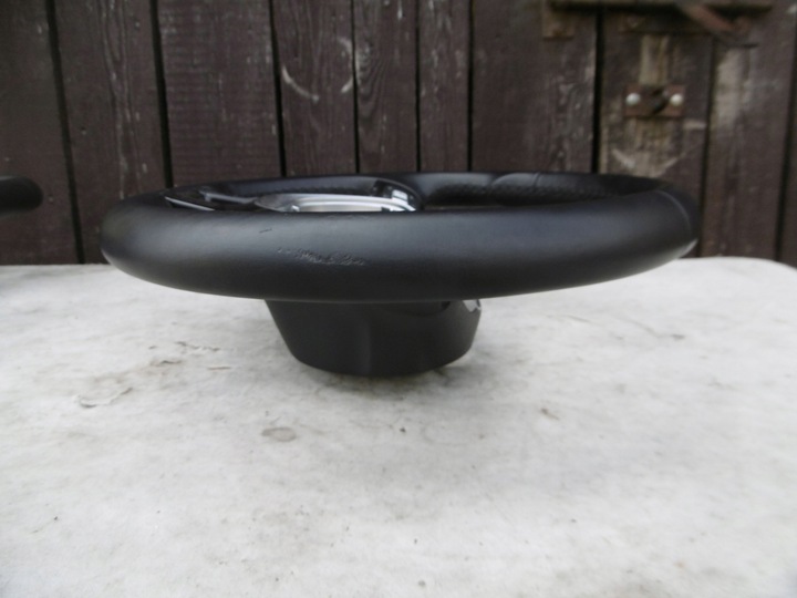 фото №8, Руль многофункциональная vw touran ii 15-