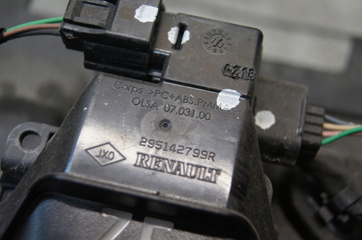 фото №10, Renault zoe i гніздо заряджання кріплення