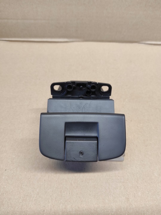 фото №1, Кнопка важіль ручка гальма ручного renault espace iv 8200048590